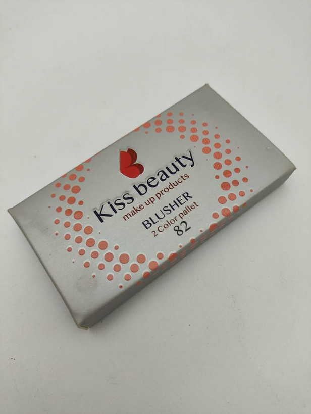پالت رژ گونه کیس بیوتی مدل R82با نشان سیب سلامت اصل