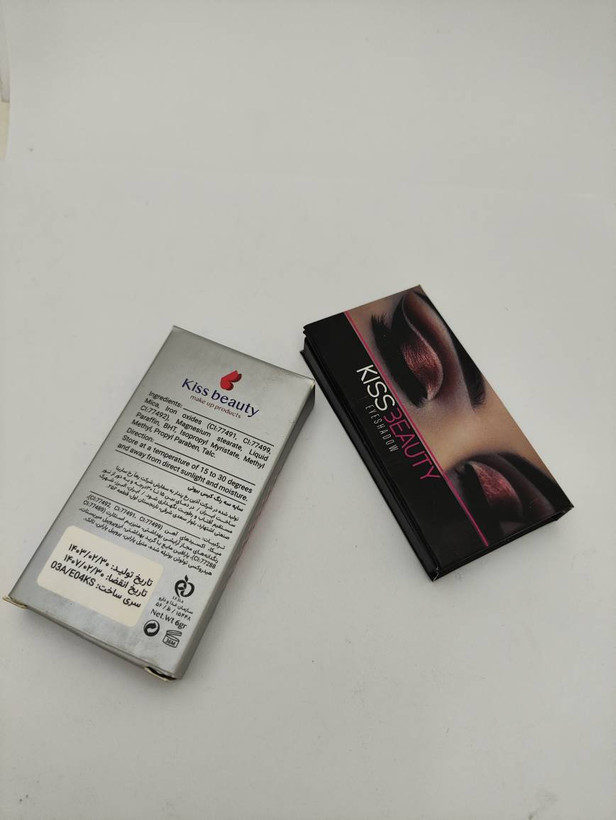 پالت سایه کیس بیوتی مدل R74با نشان سیب سلامت اصل