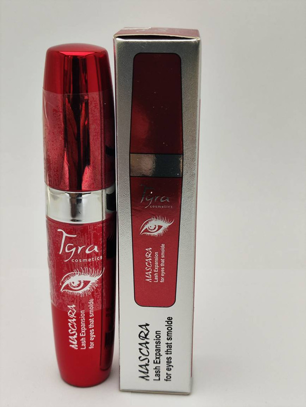 ریمل تایرا Tyra حجم دهنده و تفکیک دقیق مژه مدل 3D Black Lash